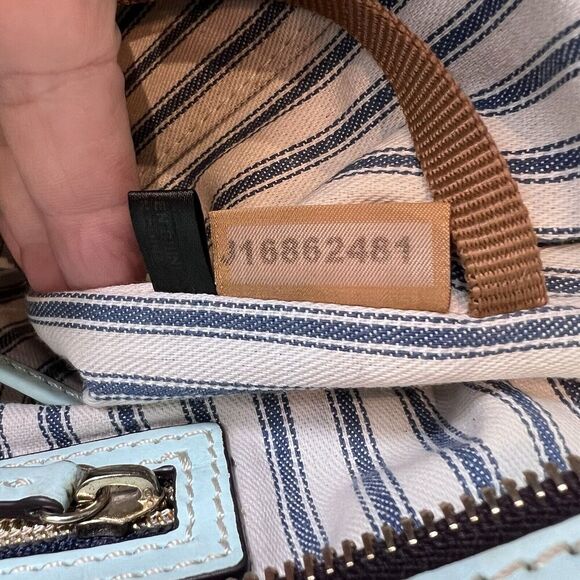 Dooney & Bourke Mint Green Vachetta Leather Beacon Zip Tote Handbag Purse - Picture 16 of 16